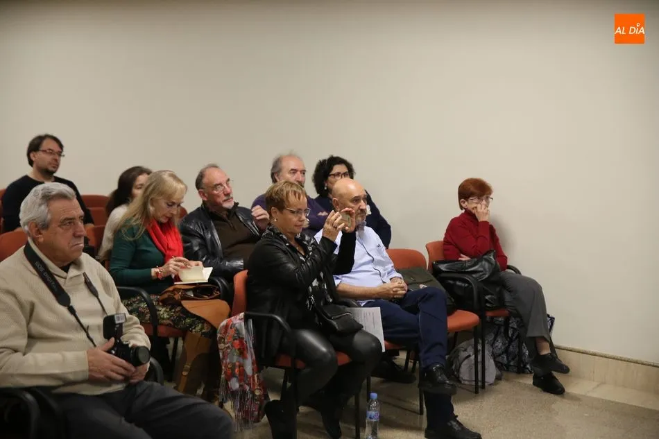 Foto 2 - Luis Natera, un poeta canario en la Sala de la Palabra  