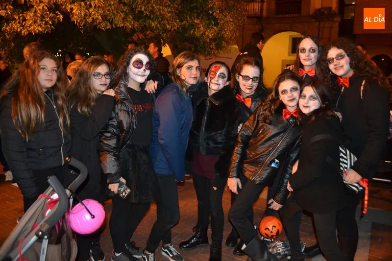 Foto 4 - Pe&ntilde;aranda se rinde al divertido terror de Halloween