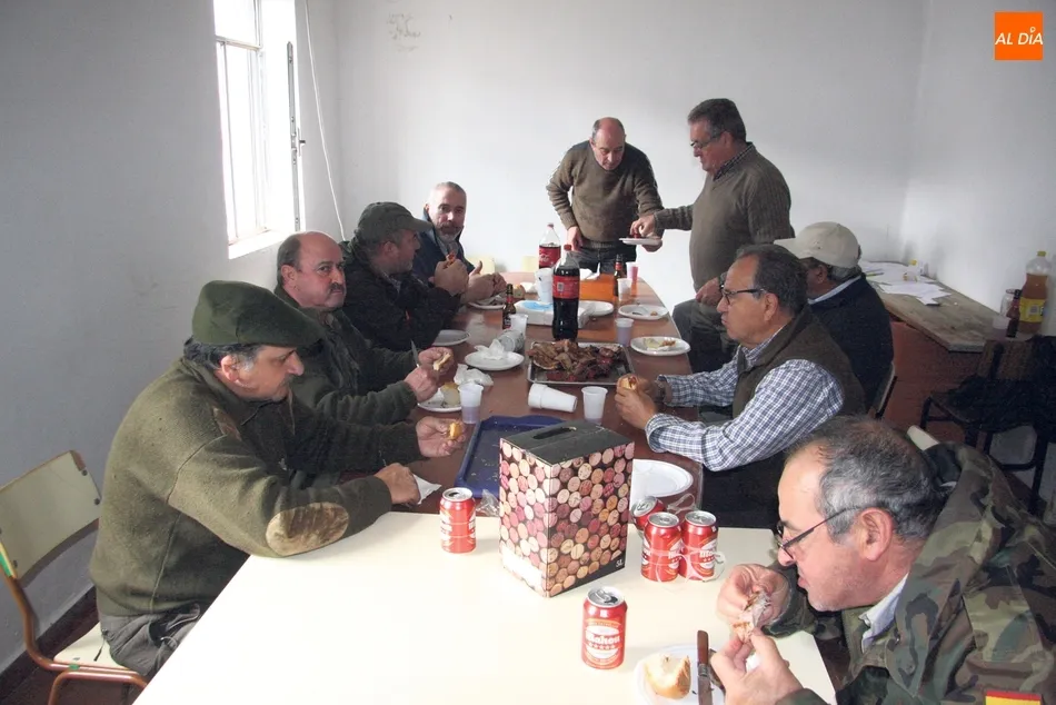 Foto 3 - Tras el jabal&iacute; en compa&ntilde;&iacute;a de amigos  