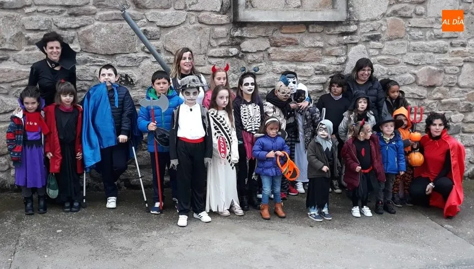 Fiesta de Halloween y convicencia, todo en un mismo evento del CRA El Tomillar