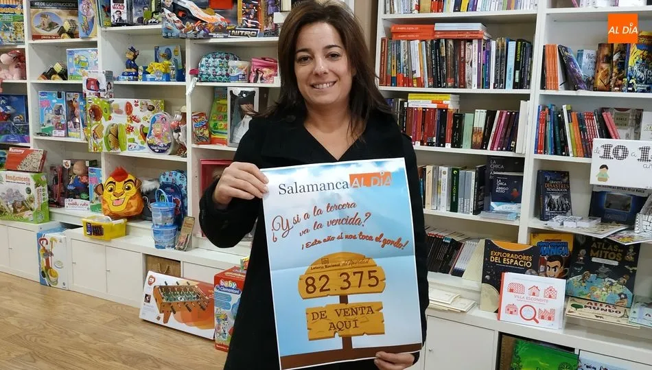 Librería Hontiveros y Milar, distribuyen en Béjar la lotería de SALAMANCArtv Al Día