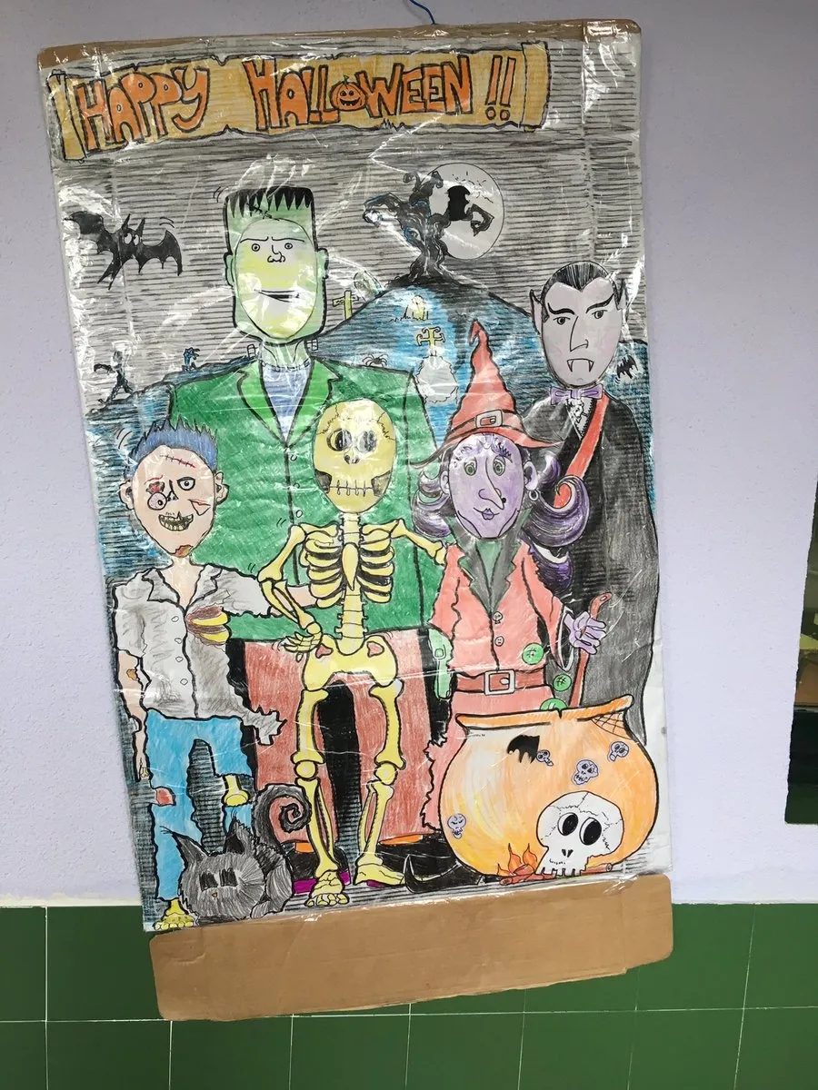 Foto 6 - Los coles de la comarca se vuelcan con la celebraci&oacute;n de Halloween  