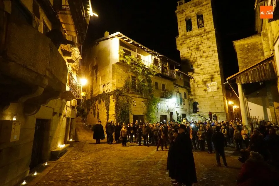 Foto 8 - Mogarraz se ilumina un vez m&aacute;s con la noche de las Almas Blancas