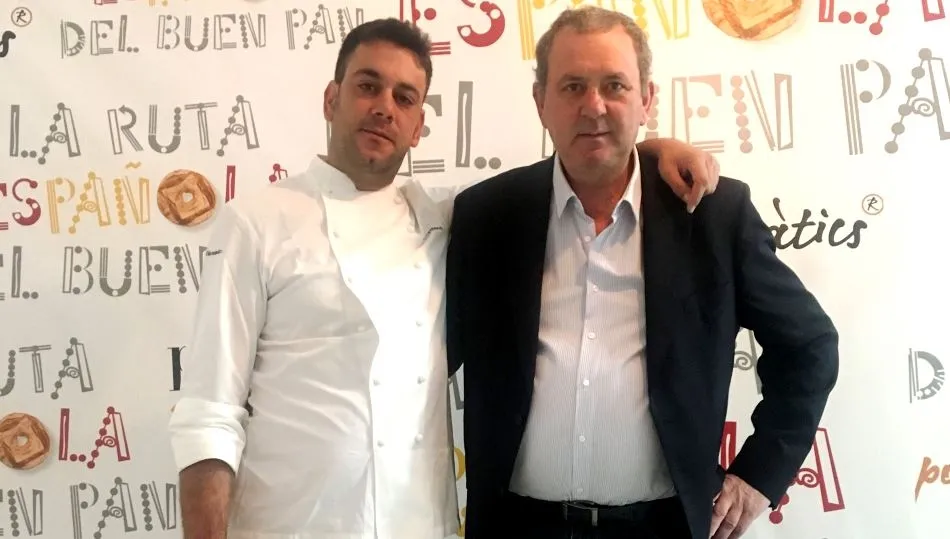 Narciso Hernández, gerente de La Tahona Delicatessen, mostró su satisfacción por este reconocimiento