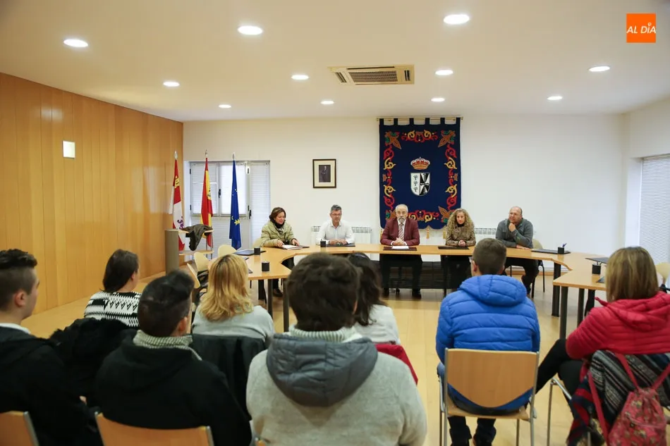Foto 4 - El taller de empleo de jardiner&iacute;a &lsquo;Do&ntilde;inos I&rsquo; formar&aacute; a ocho desempleados durante seis meses