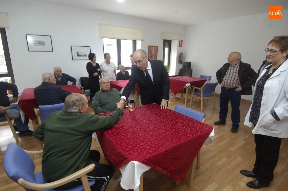 Foto 4 - Pe&ntilde;aparda inaugura la ampliaci&oacute;n de su residencia de mayores  