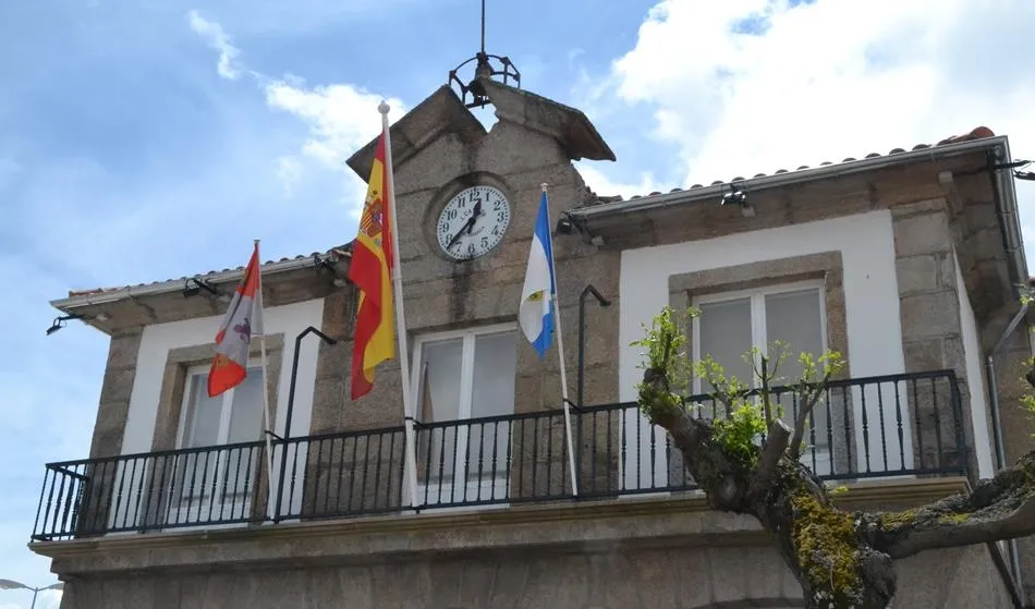 Fuentes de Oñoro aprueba reducir el IBI por primera vez en 23 años  