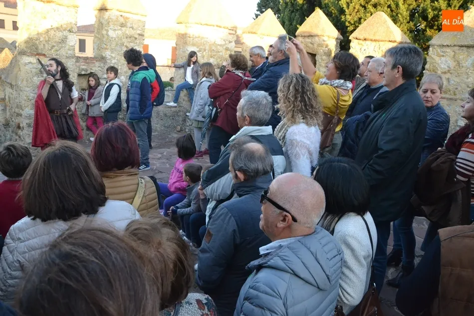 Foto 10 - El Parador sigue difundiendo su historia a trav&eacute;s del teatro  