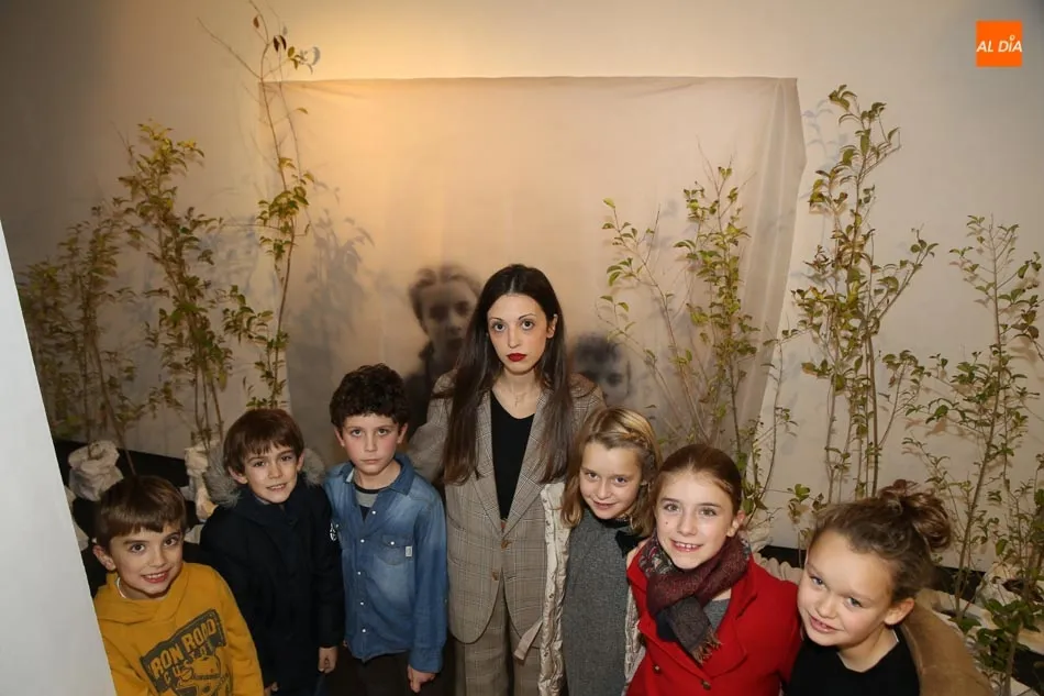 Foto 7 - Jennifer Custodio se adentra en nuestra memoria a trav&eacute;s de la exposici&oacute;n Hoy, Antes