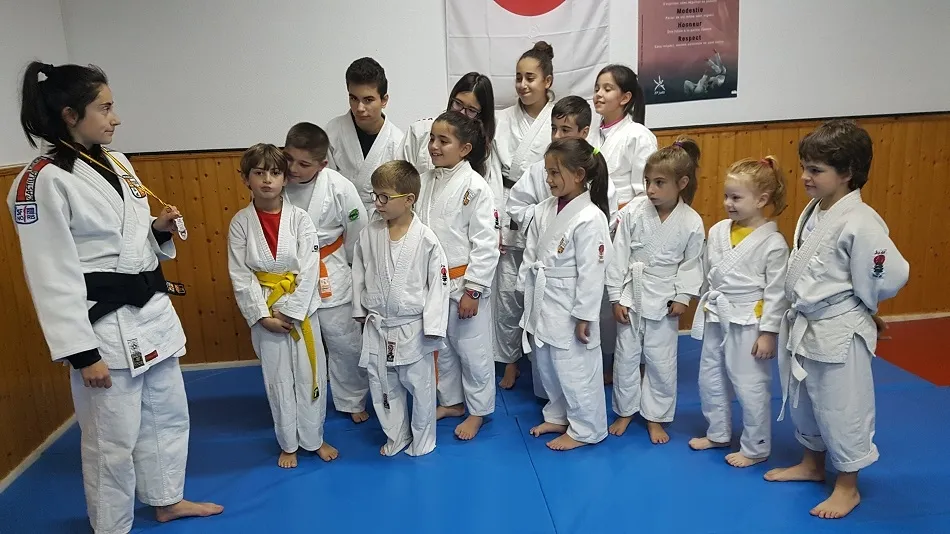 Foto 3 - La salmantina Carla Mateos es bronce en la Supercopa de Espa&ntilde;a en tierras asturianas