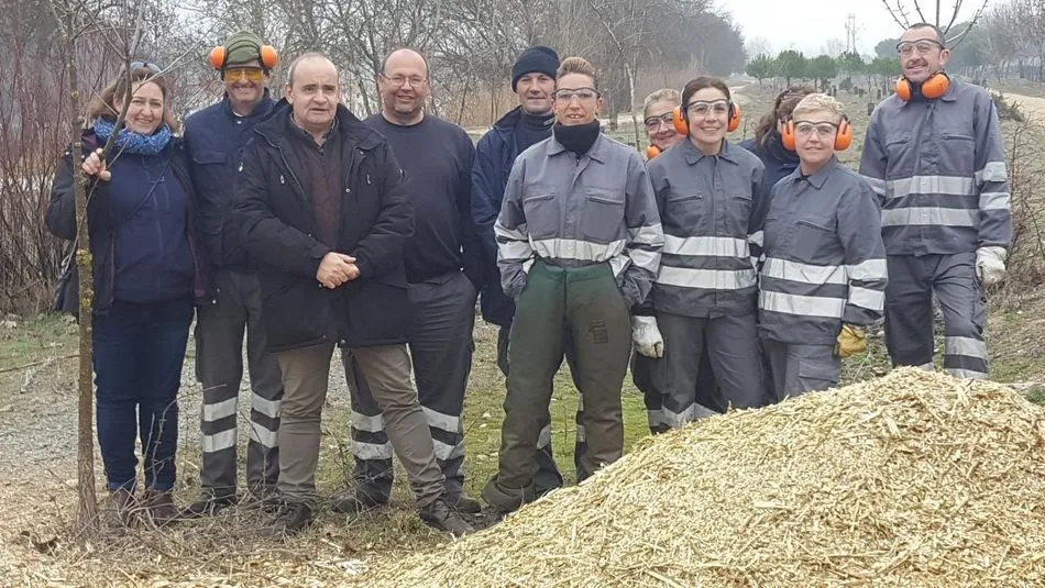 El programa tiene como objetivo prioritario permitir el acceso al mercado laboral a los participantes mediante el aprendizaje de un oficio que actualmente presenta demanda de profesionales