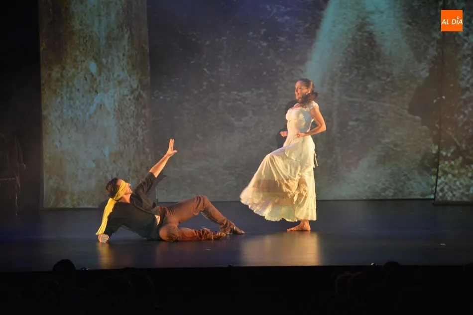 Foto 7 - Carmen vs Carmen ofrece un viaje fascinante al universo de la mujer en el Teatro Liceo  