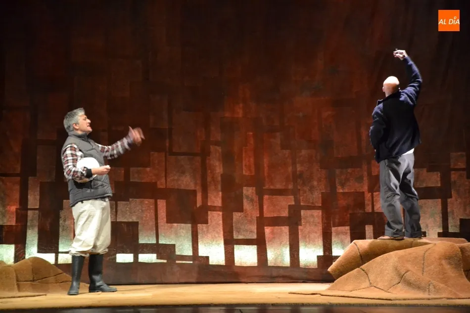 Foto 9 - Titziana Teatre cava &lsquo;La Zanja&rsquo; en el Teatro Nuevo  