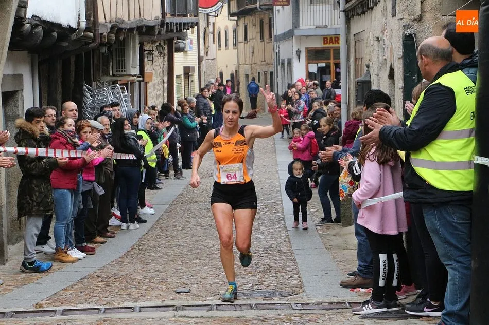Foto 11 - Jorge Rodr&iacute;guez y Ver&oacute;nica S&aacute;nchez triunfan en la VI Carrera de los Lagares Rupestres