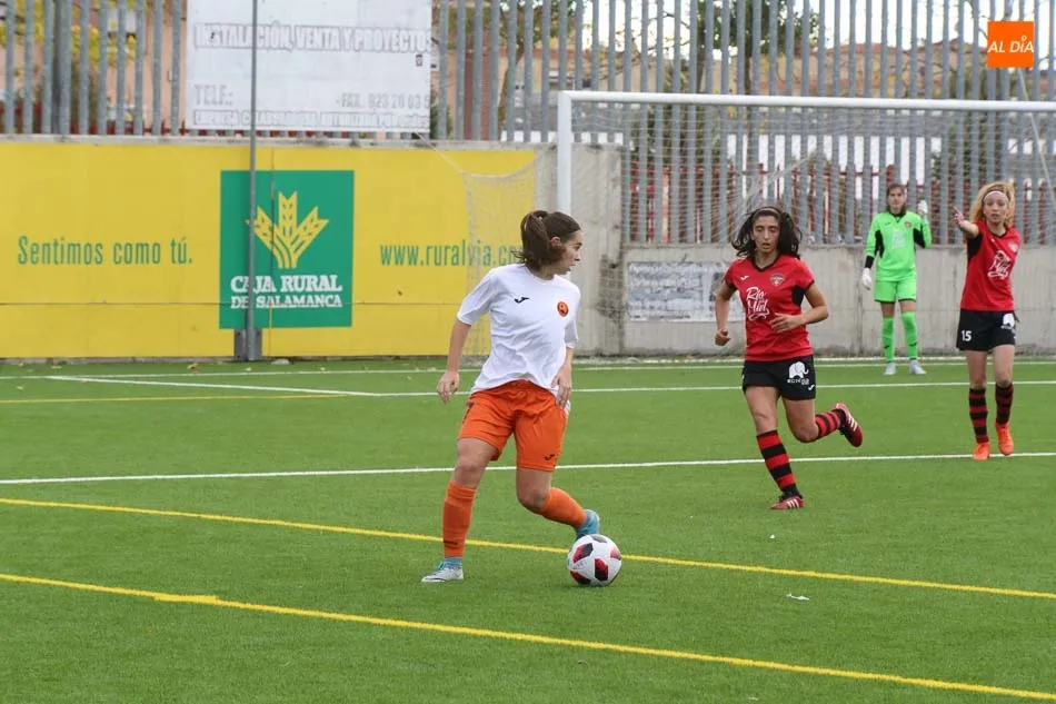 Foto 8 - El CD Salamanca FF pierde ante el Parquesol en el &uacute;ltimo suspiro de un partido loco (3-4)