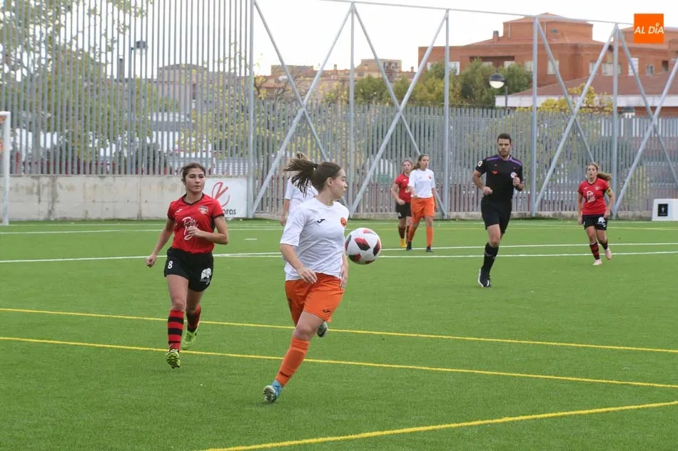 Foto 5 - El CD Salamanca FF pierde ante el Parquesol en el &uacute;ltimo suspiro de un partido loco (3-4)