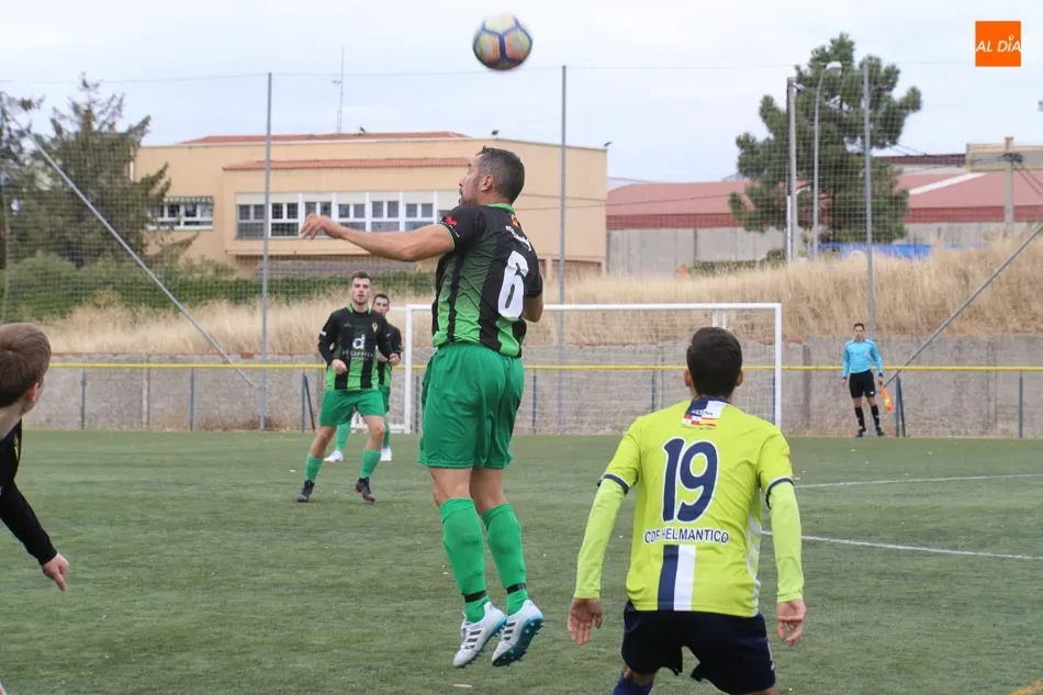 Foto 2 - Helm&aacute;ntico y Hergar &lsquo;B&rsquo; duermen l&iacute;deres tras la tercera jornada