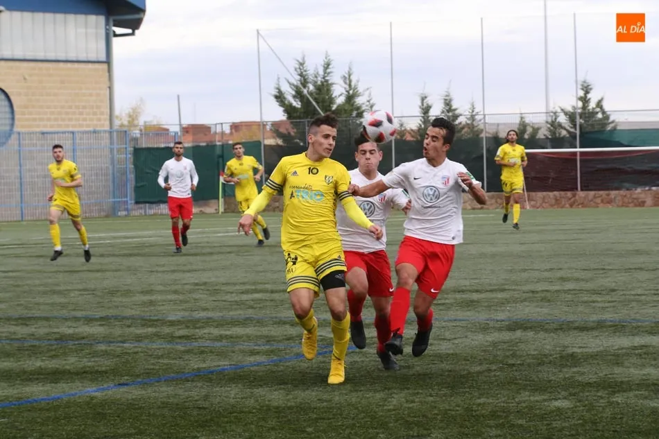 Foto 10 - El Santa Marta deja escapar vivo al Bupolsa (1-1)
