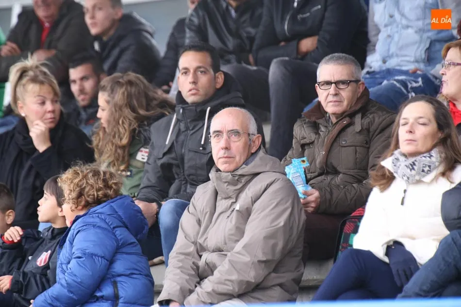 Foto 4 - El Santa Marta deja escapar vivo al Bupolsa (1-1)