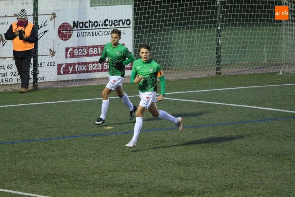 Foto 5 - El CD Guijuelo se endereza ante el Pontevedra y est&aacute; a un punto del cuarto&nbsp;(3-0)