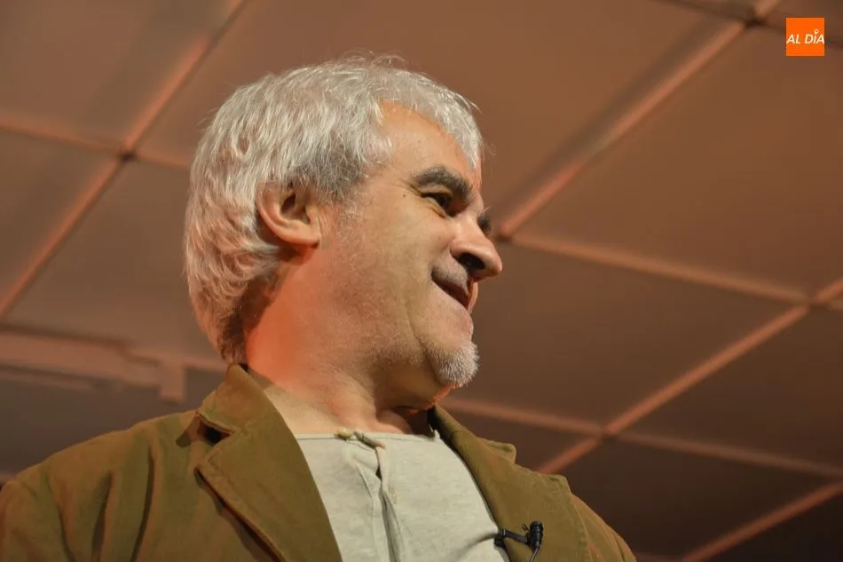 Foto 5 - Teatro del Azar cierra la Feria del Libro Antiguo y de Ocasi&oacute;n con un homenaje a Le&oacute;n Felipe