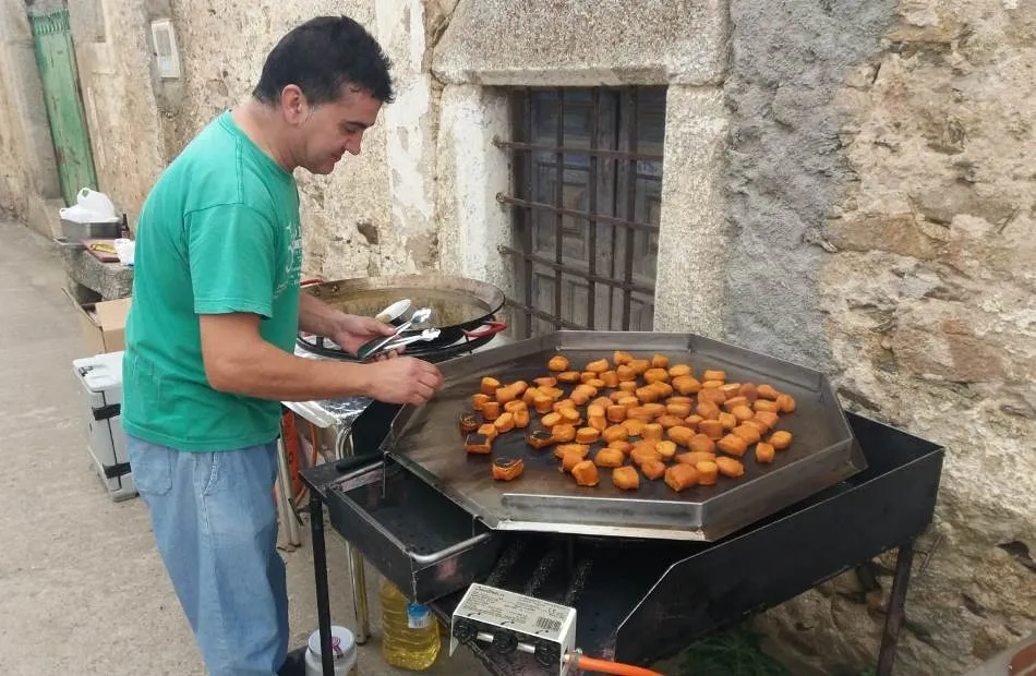 Animada exaltación del farinato en Villar de Ciervo  