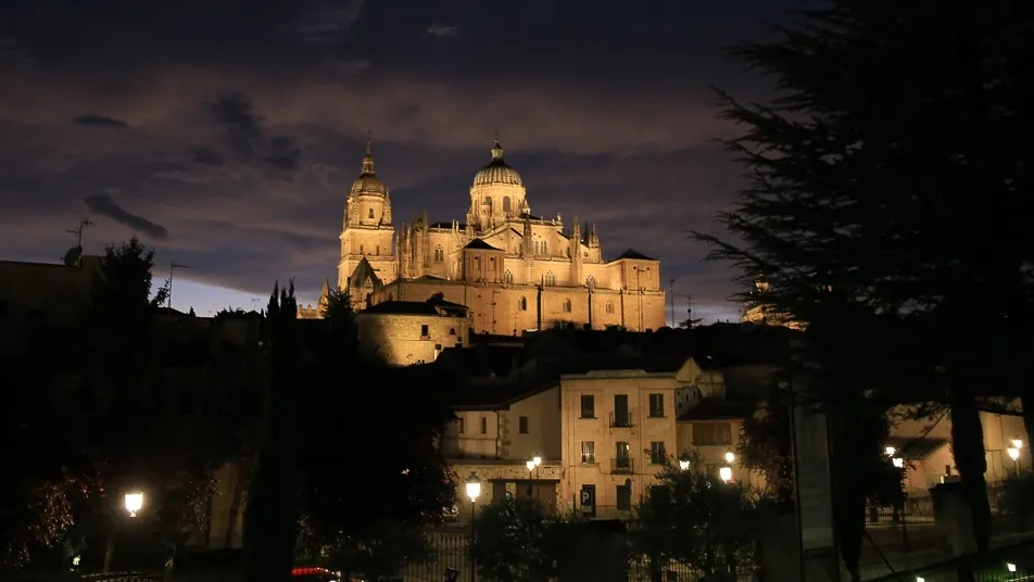 Dueñas del anochecer