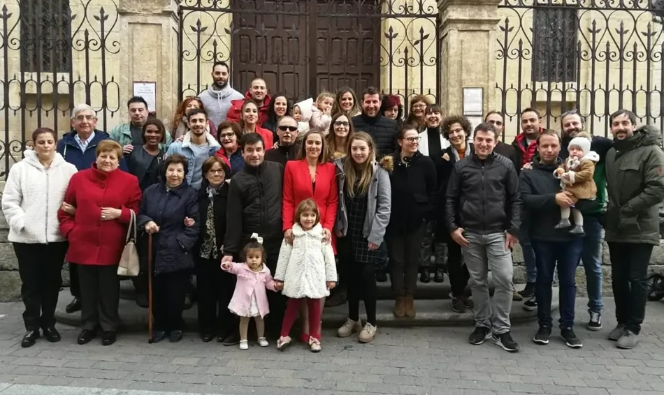 Diego Manzano recibe una fiesta sorpresa por su 40 cumpleaños