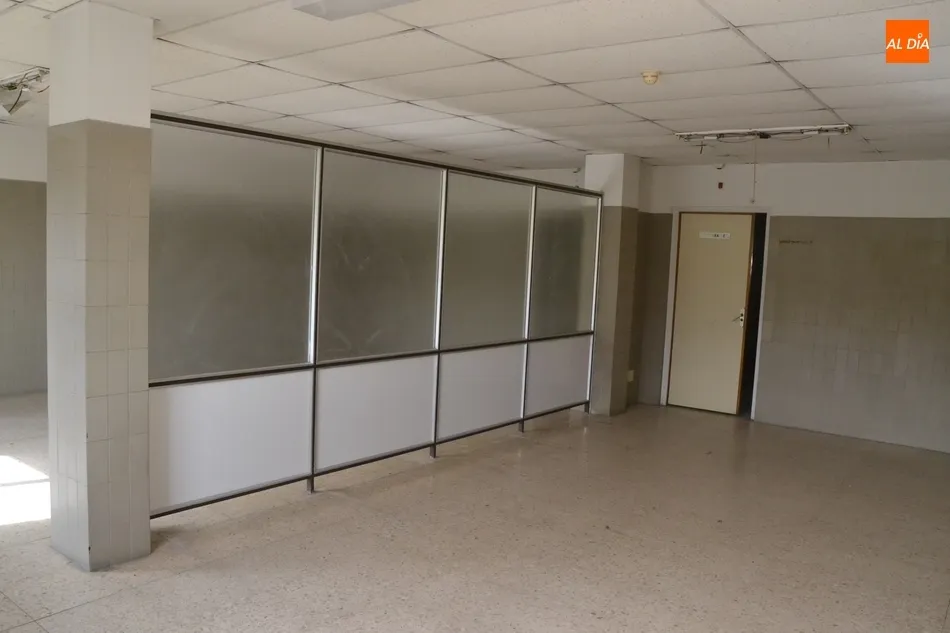 Foto 10 - El antiguo Centro de Salud, varado en el tiempo 12 a&ntilde;os despu&eacute;s de inaugurarse el nuevo Centro  