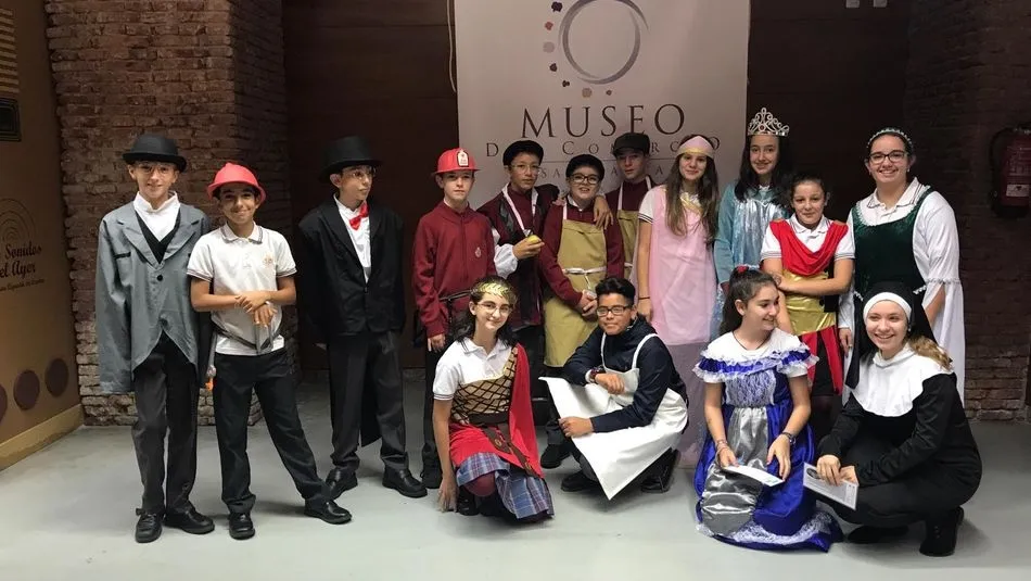 Alumnos del colegio San Juan Bosco en su visita al Museo del Comercio