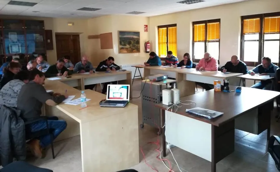 Impartido un curso intensivo de manipulación de aguas  