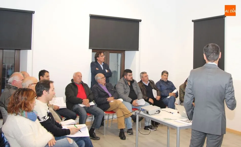 Foto 7 - Empresarios de agroalimentaci&oacute;n y turismo de la comarca de Vitigudino se involucran en el proyecto ...