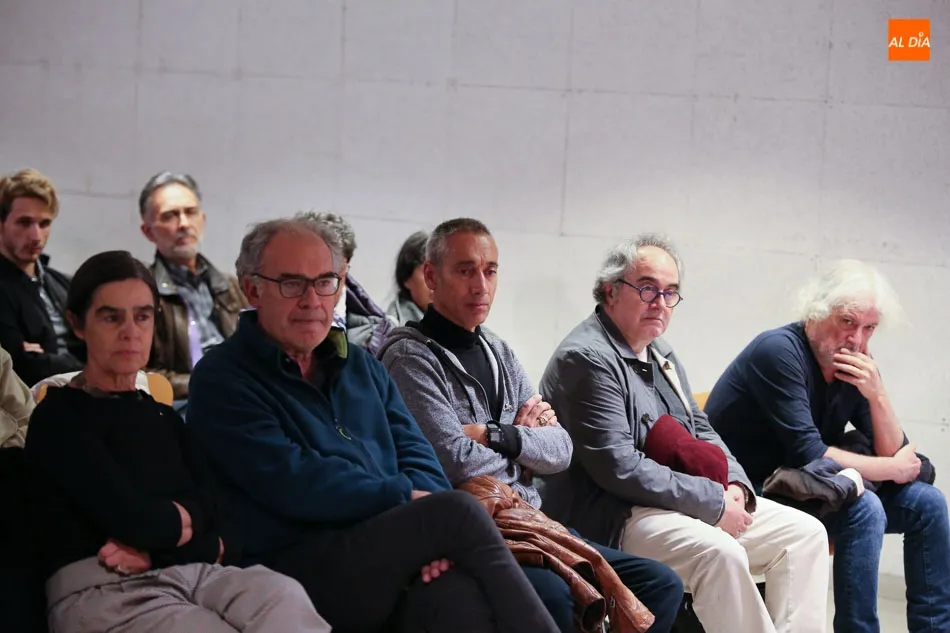 Foto 6 - Maximiliano Hern&aacute;ndez presenta su nueva obra &nbsp;&lsquo;La mirada mir&iacute;fica&rsquo; en la Casa de las Conchas ...
