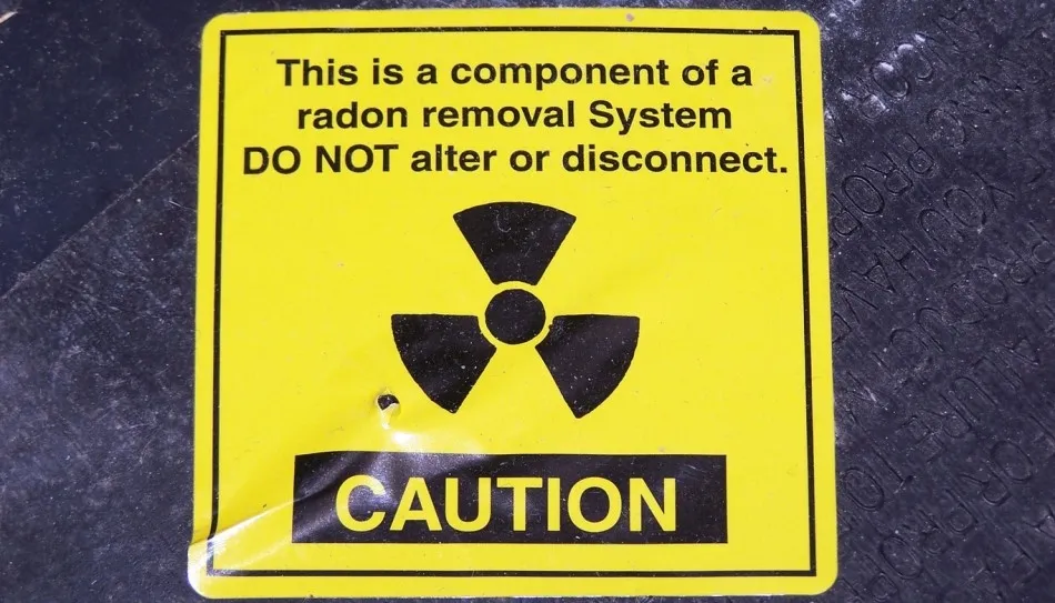 España aún no ha adaptado su legislación a la Directiva Europea 2013/59/EURATOM, donde se establecen medidas para la prevención y control de la exposición de los ciudadanos frente al radón