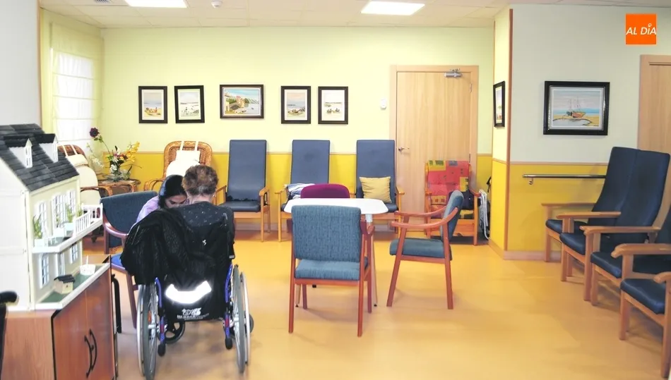 Una de las salas del Centro de Día Lazarillo de Tormes ubicado en la calle Nicaragua, 39  |  FOTOS: ÁNGEL MERINO