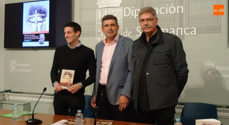 Juan Garrido, el diputado Julián Barrera y Juan Francisco Blanco, director del IDES