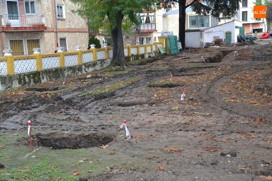 Foto 4 - Perfiladas las nuevas puertas del Parque de La Florida  