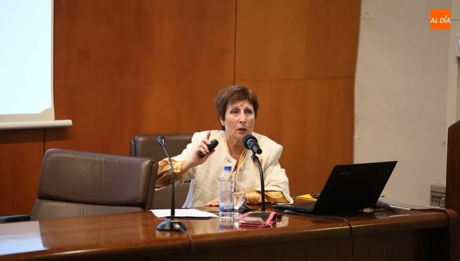 Isabel Moreno Ferrero durante su ponencia / Foto: Alberto Martín.