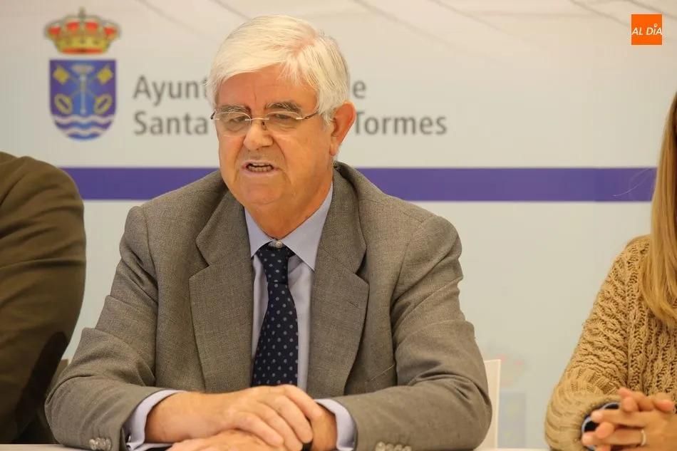 Foto 8 - Ayuntamiento de Santa Marta y Limcasa firman un convenio para la contrataci&oacute;n de desempleados del...