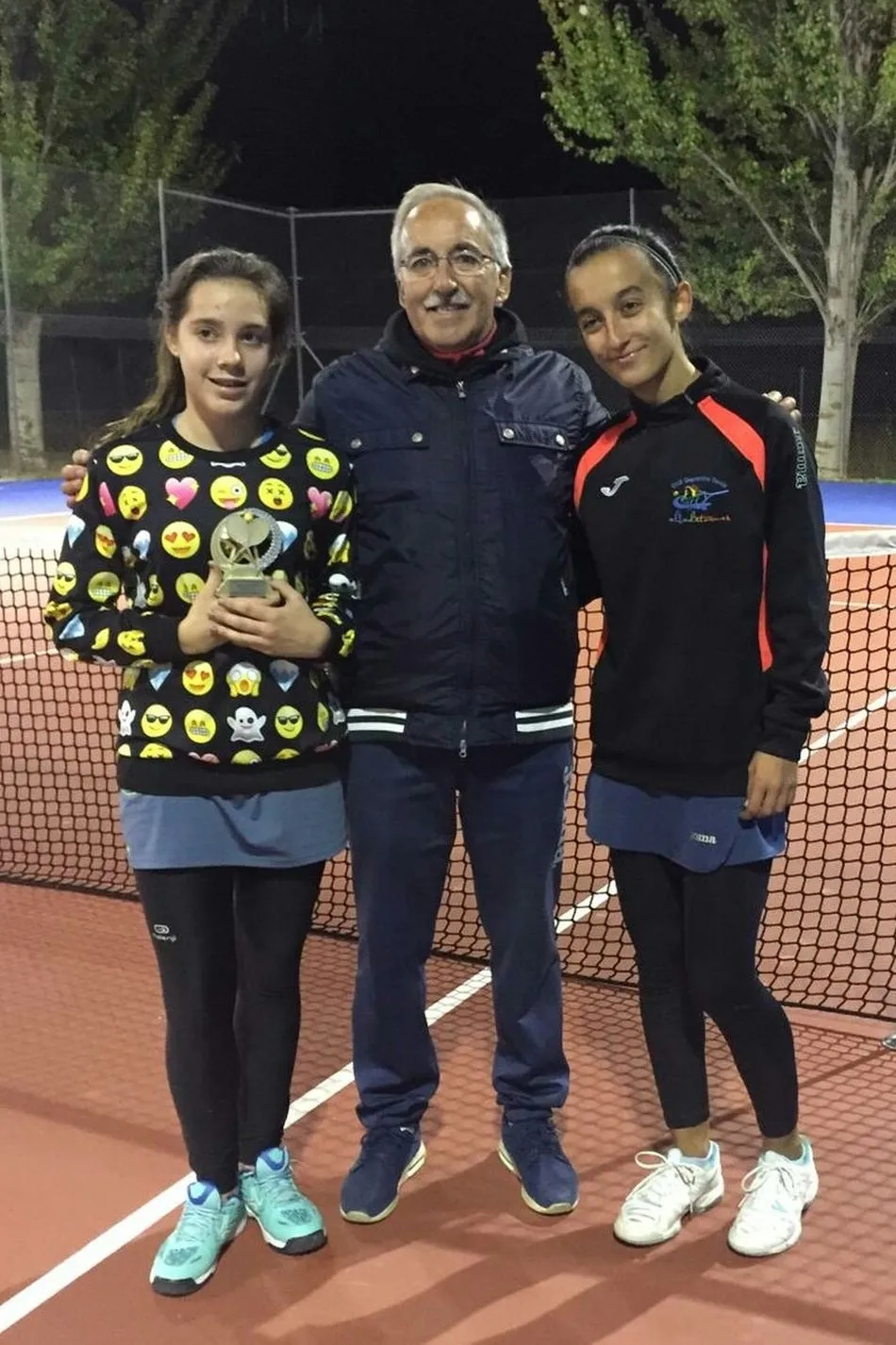Foto 3 - Carbajosa de la Sagrada acoge el segundo bloque de las fases provinciales con entrega de trofeos...