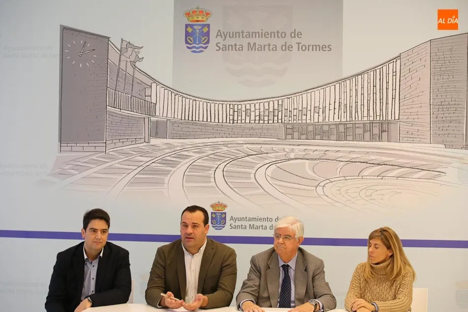 Foto 9 - Ayuntamiento de Santa Marta y Limcasa firman un convenio para la contrataci&oacute;n de desempleados del...