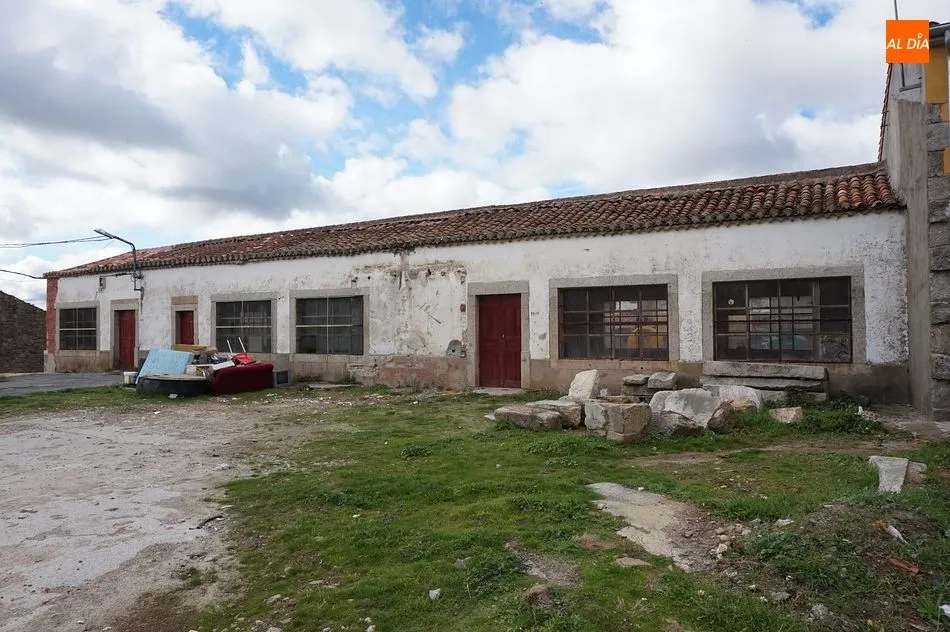 Foto 4 - La Acci&oacute;n Formativa de Empleo convierte las antiguas escuelas en un centro municipal
