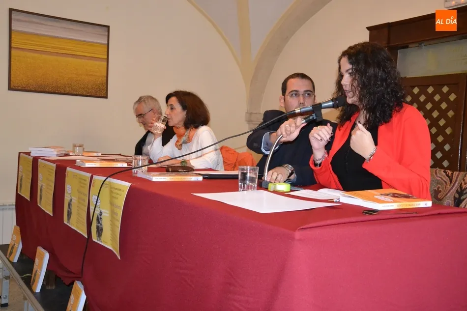 Foto 4 - Anselmo Matilla presenta en sociedad su Manual de Historia de la Filosof&iacute;a  