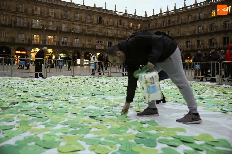 Foto 10 - Un coraz&oacute;n de corazones en el treinta aniversario de AFA Salamanca