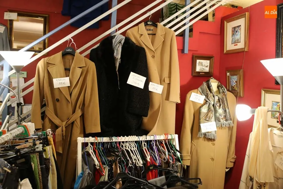 Foto 7 - Abre sus puertas el Rastrillo Solidario de la Sociedad de San Vicente de Pa&uacute;l