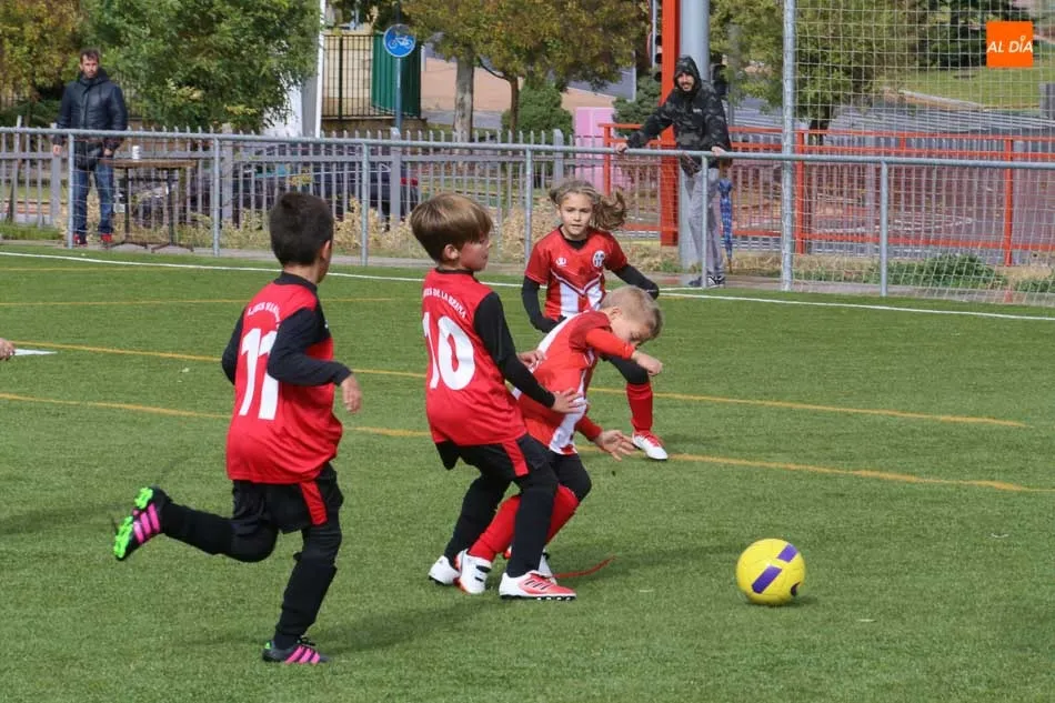 Foto 10 - Resultados, clasificaciones e im&aacute;genes de las categor&iacute;as de f&uacute;tbol provincial