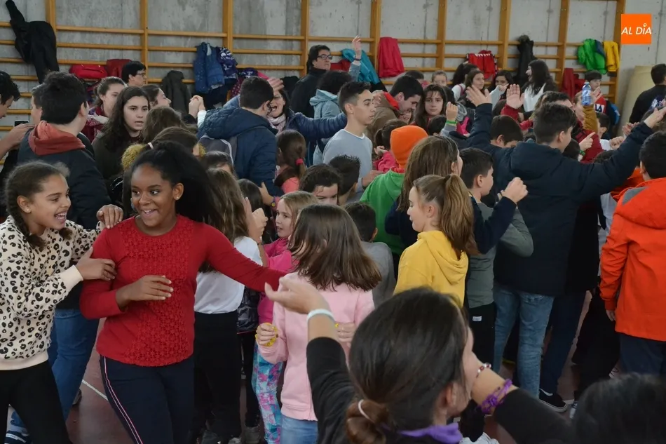 Foto 3 - Misioneras re&uacute;ne en una convivencia a casi 400 personas de Ciudad Rodrigo, Talavera y Salamanca  