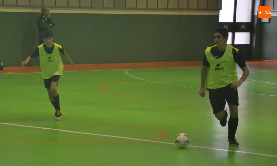 Foto 2 - [M 10|11 NOV] La lluvia cancela el debut de 3 equipos del III Columnas en los Juegos Escolares  