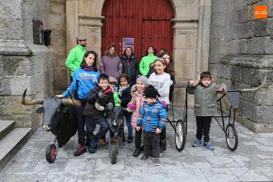Foto 5 - La fiesta de San Mart&iacute;n se inicia con una matanza al abrigo de la lluvia