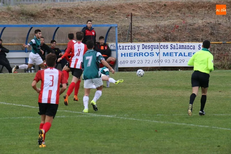 Foto 8 - Monterrey y Villamayor firman tablas en el Reina Sof&iacute;a en el partido que cierra la jornada (2-2)